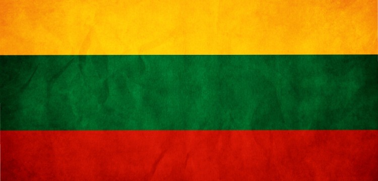 A prática notarial na Lituânia: profissão de maior confiança do público