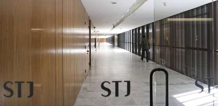 STJ aplica primeira equiparação de união estável a casamento em caso de herança após decisão do STF, em maio
