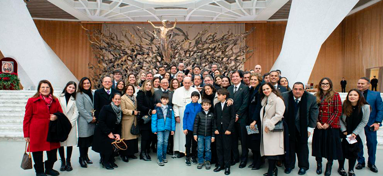 CNB/CF: Presidente do CNB/CF integra comitiva da Anoreg/BR recebida pelo Papa Francisco, no Vaticano