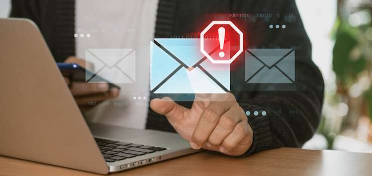 Artigo: A validade da notificação por e-mail na alienação fiduciária – por Ellen Leonardi Tomasin