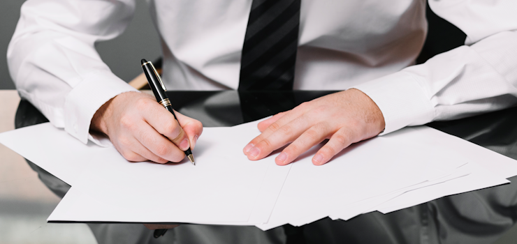 Artigo: Inventário não encerra? Quando vale a pena migrar do judiciário para o cartório extrajudicial? – por Julio Martins