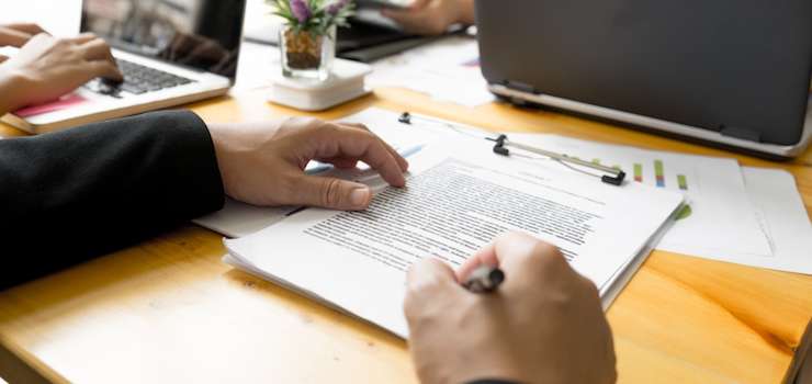 Artigo: Justiça consensual, teorema de Coase e a ata notarial como mecanismo alternativo de resolução de conflitos pela via negocial – por Alexandre Gonçalves Kassama