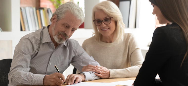 Artigo: Escritura pública de nomeação de apoiadores para pessoas idosas: proposta de desjudicialização – por Gustavo Bandeira