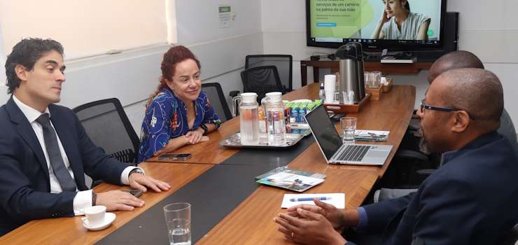 Folha de S.Paulo: Delegação de Moçambique visita Brasil para conhecer cartórios digitais